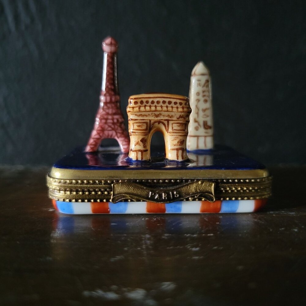 Vtg Limoges Trinket Box Paris Landmarks, Paris Olympics, Peint Main 6/50 c. 2001